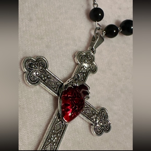 Heart Cross Pendant Necklace Goth Large Big Black Beaded Choker Adjustable New - Picture 13 of 14